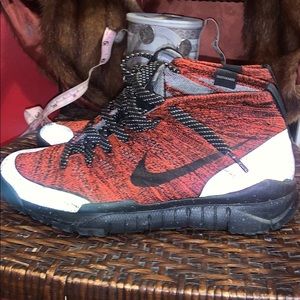 🌟🦅🦁ICONIC Nike Chukkas size 8 Statement Piece